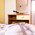 Marvil Cozy With Private Terrace And Free Parking *