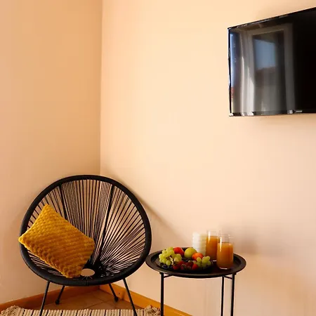 Marvil Cozy With Private Terrace And Free Parking *