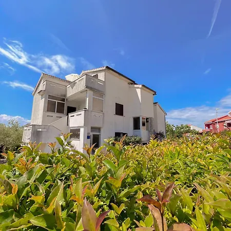 Marvil Cozy With Private Terrace And Free Parking Apartament *