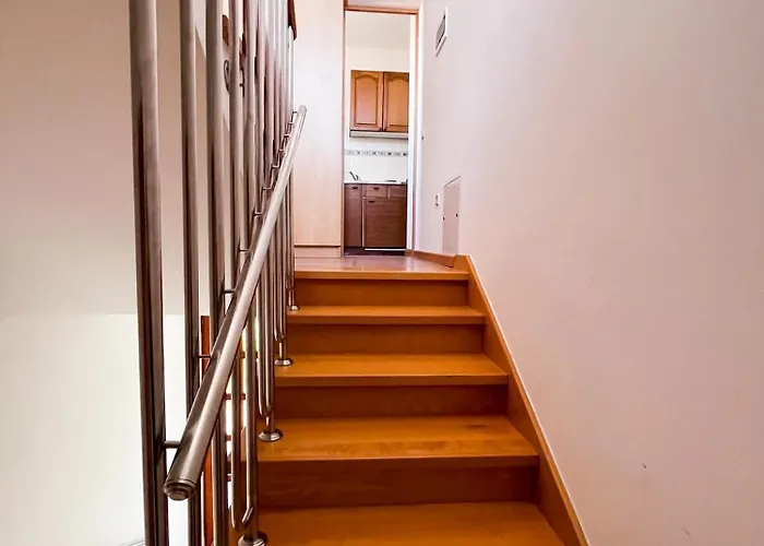 Marvil Cozy With Private Terrace And Free Parking * Krk Town