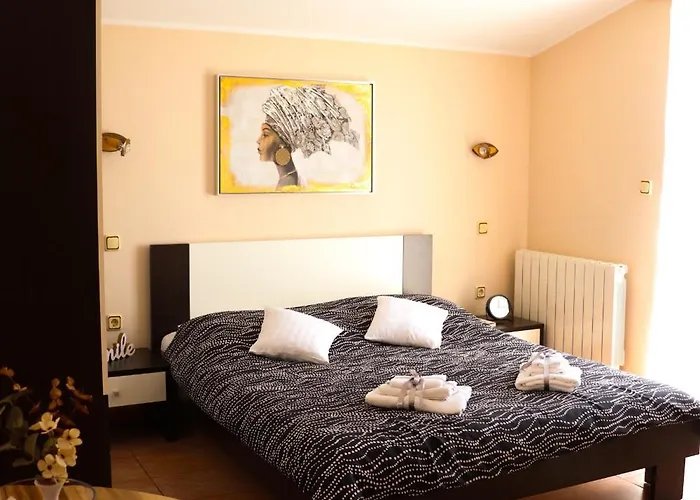 Marvil Cozy With Private Terrace And Free Parking *