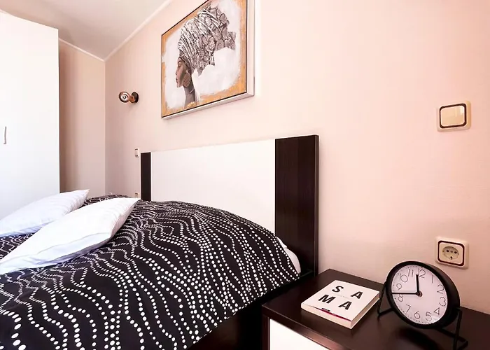 Marvil Cozy With Private Terrace And Free Parking * Krk Town